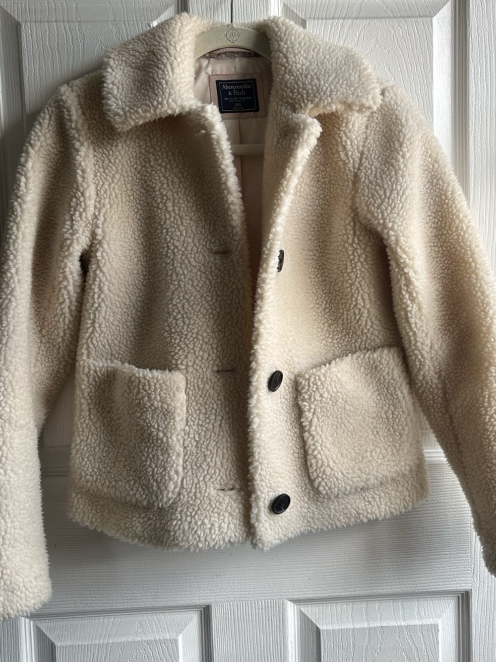 Abercrombie & Fitch: Ivory Funnel Neck Button-Up Sherpa Teddy Jacket XXS